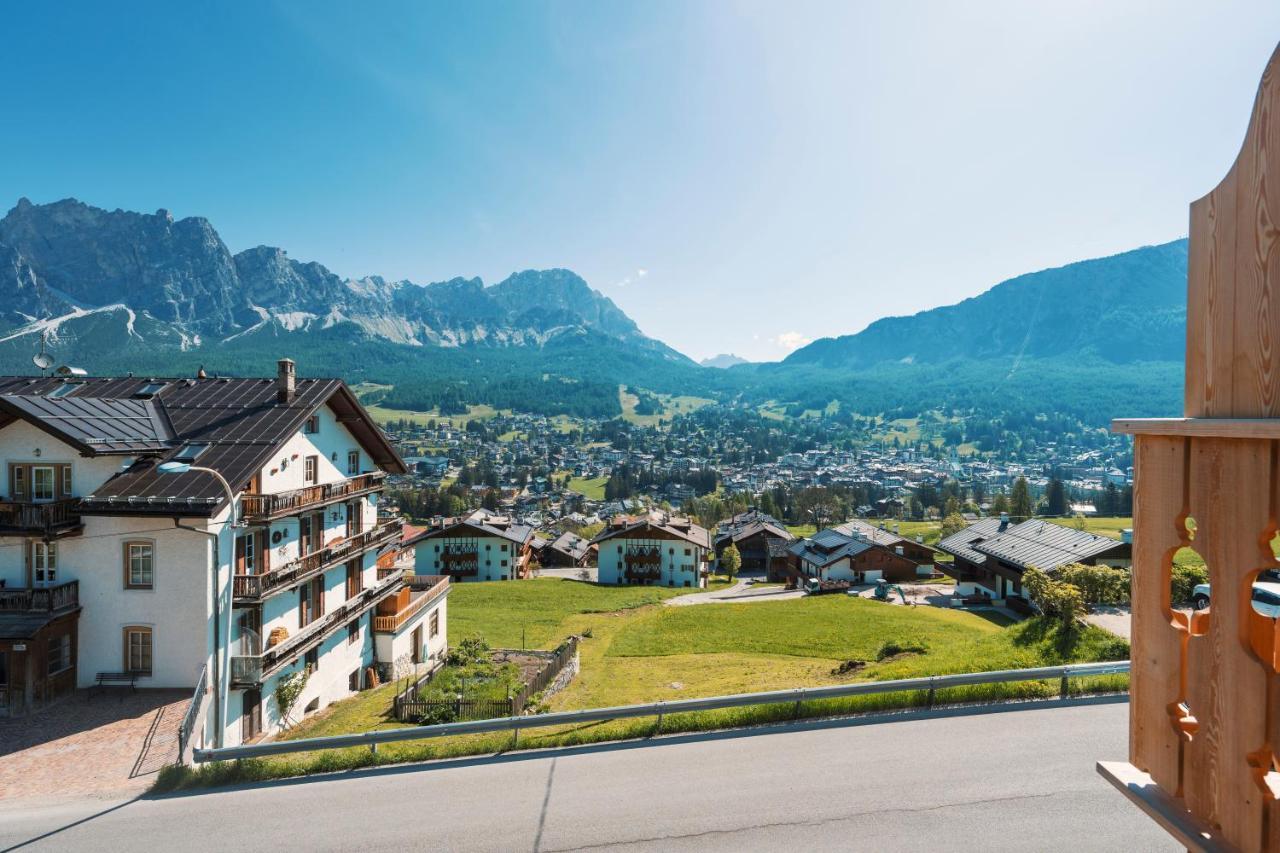 Chalet Socrepes - Dolomiti Skyline Cortina d'Ampezzo Ngoại thất bức ảnh